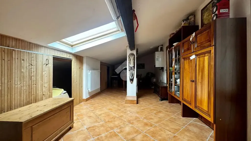 Toad - Quadrilocale with Balcony in Sesto Fiorentino
