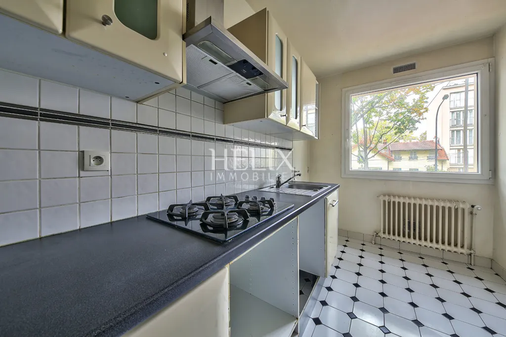Cuisine - Appartement Traversant avec Balcon au Vésinet
