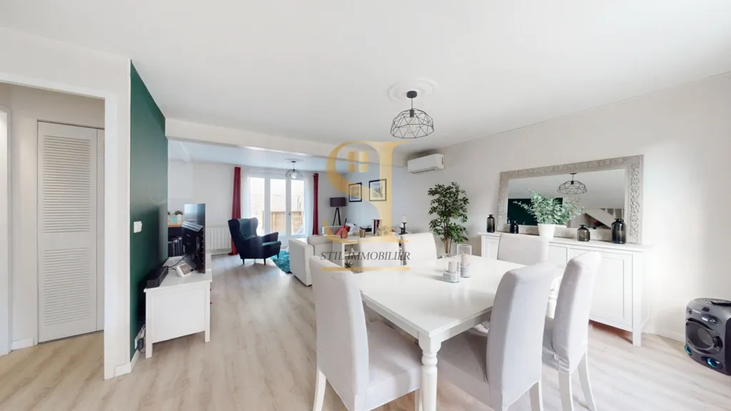 Sala da pranzo - House with Pool in Soisy-sur-Seine