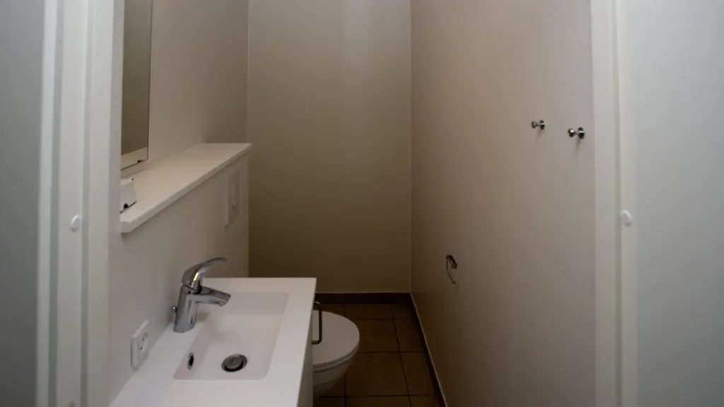 Salles de bain - Renovated Flat with Extra Toilet in Frederikshavn