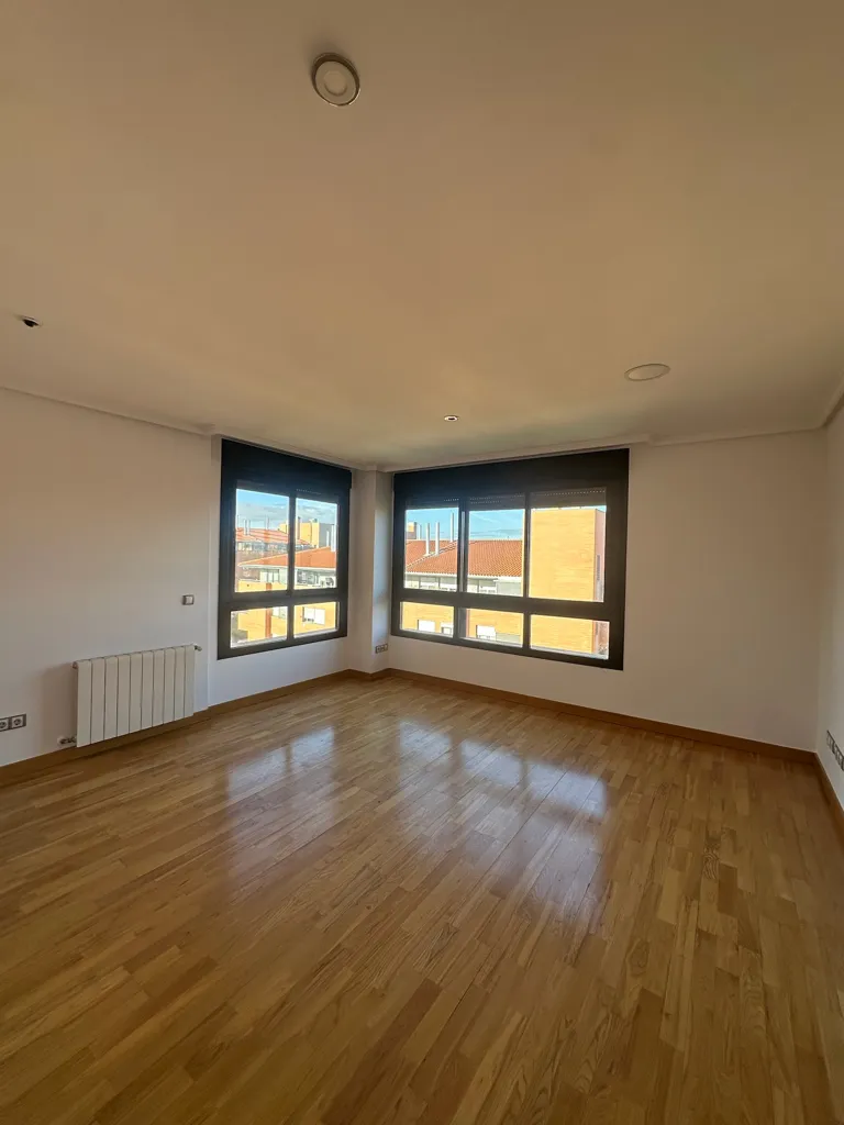 1 magamistoaga korter asukohas Madrid