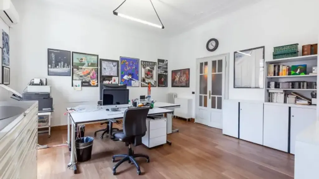Kabinet - Signorile Apartment with Balcony in Milan