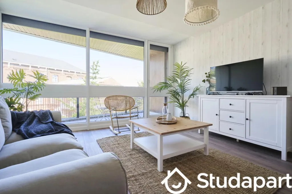 Elutuba - Shared Flat with Balcony in Valenciennes Centre