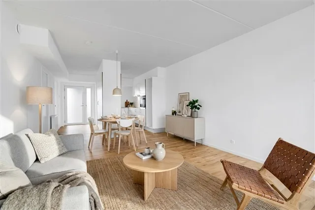Elutuba - Bright 3-Room Apartment with Elevator in Aalborg