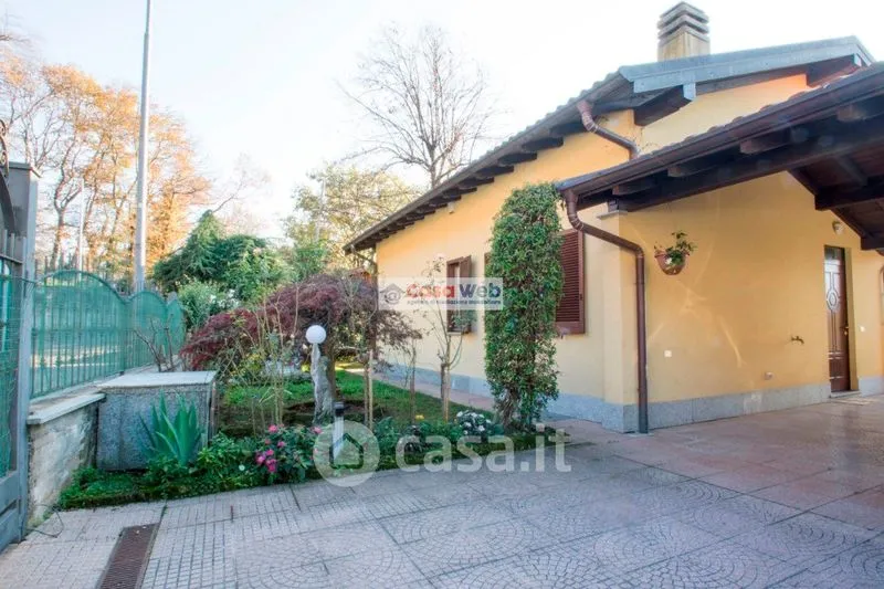 Terrass - Geminate Villa with Private Garden in Cunardo