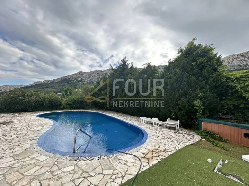 Piscine - Apartment with Pool in Baška