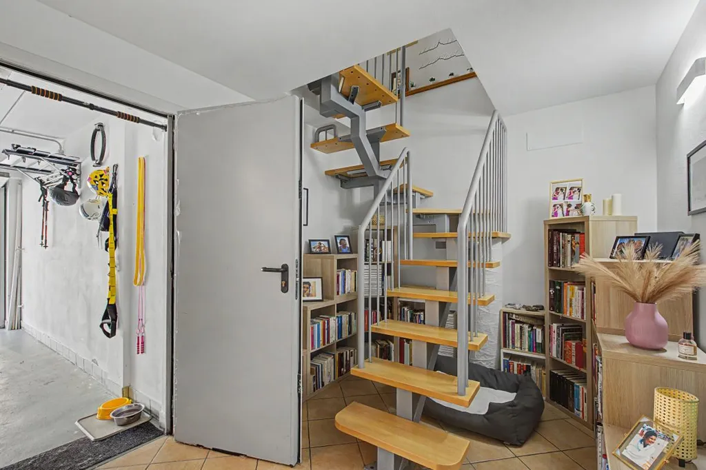 Stanze - Three-bedroom Apartment with Terrace in Parma