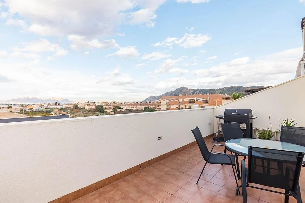 Terrass - Inverted Duplex with Mountain View in San José de la Vega