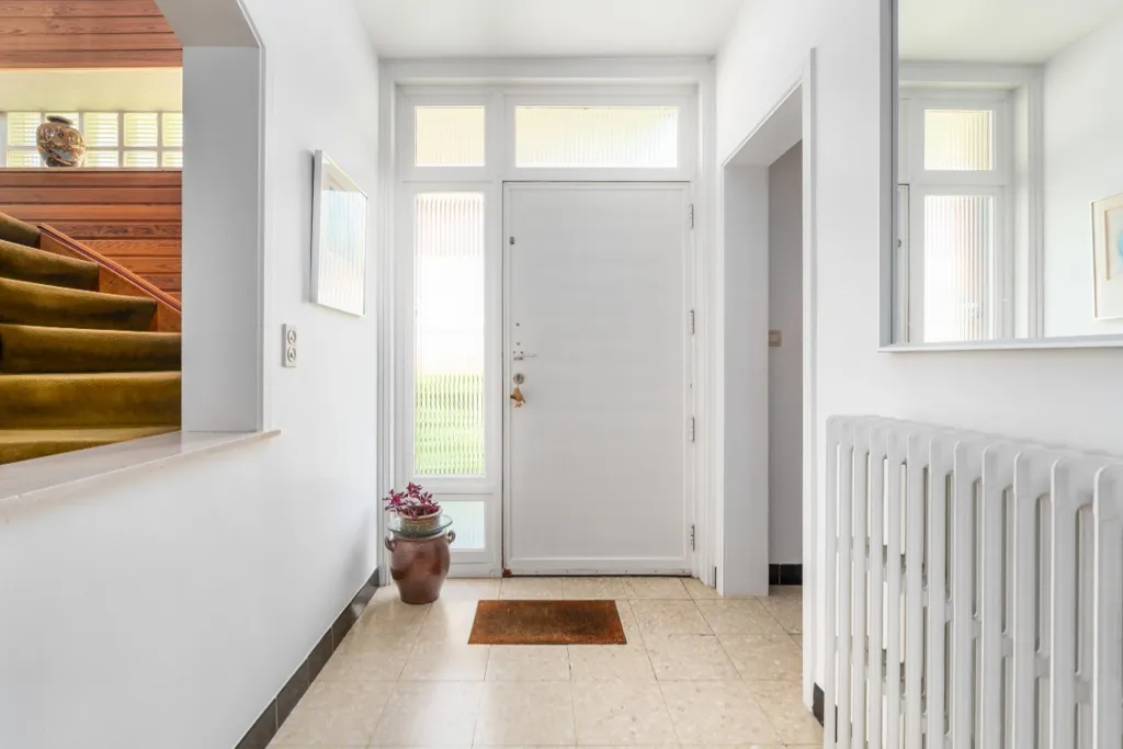 Entrée - Maison Individuelle avec Sous-Sol Complet à Meise