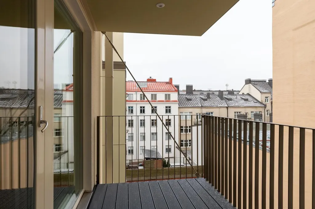 balcony