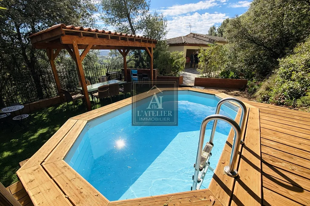 Piscina - Contemporary Villa with Panoramic View in Solliès-Ville