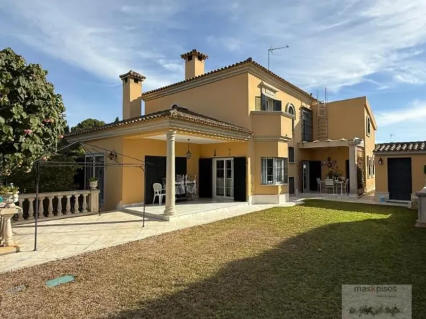 Välivaade - Chalet with Private Pool in El Altillo
