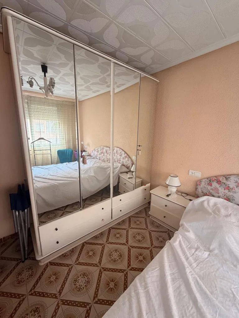 Chambres - Bright Apartment with Balcony in Benicalap, Valencia