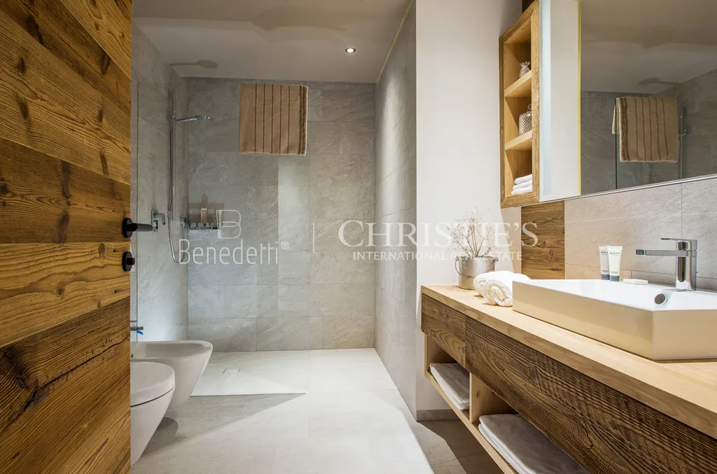 Vannitoad - Luxury Chalet with Ski-in/Ski-out in Olang