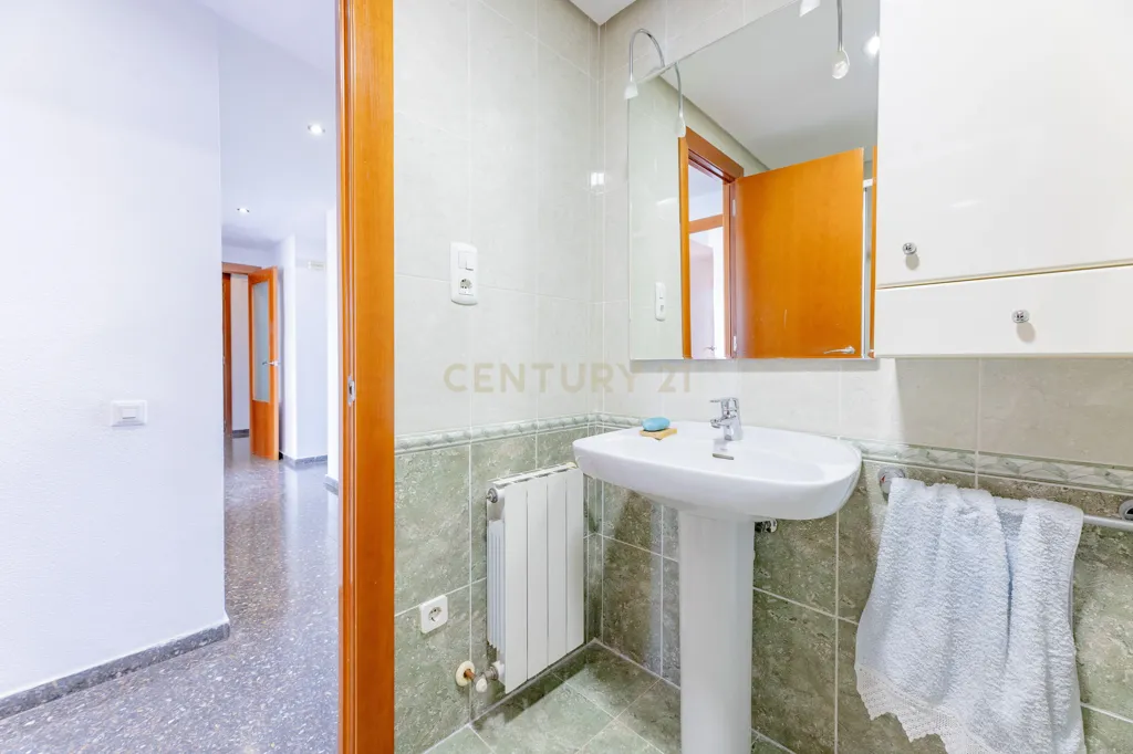 Salles de bain - Apartment with River View and Terrace in Campanar
