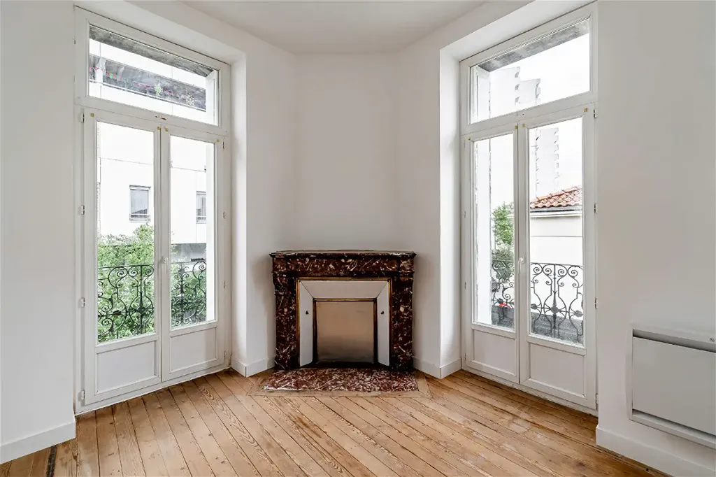 Elutuba - Charming 3-Bed Flat in Bordeaux