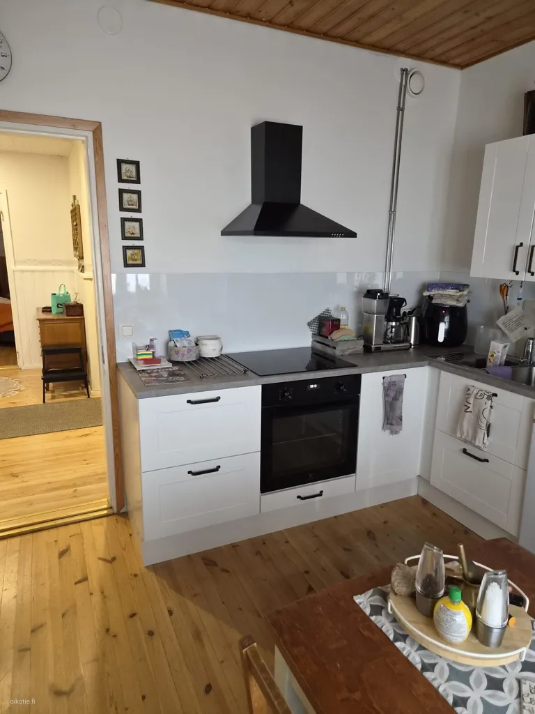 Cuisine - Central Apartment with Balcony in Mikkeli