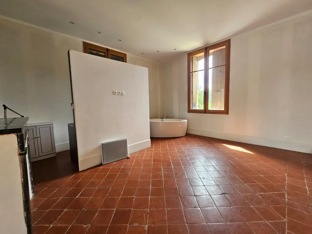 Pièces - Manoir avec Parc de 5 Hectares près de Perpignan