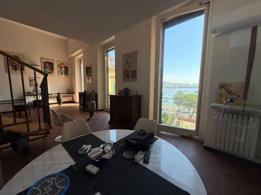 Sala da pranzo - Luxury Flat with Semi-Panoramic View in Naples