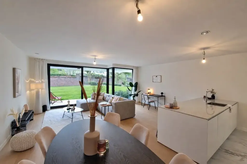 Salle à manger - Penthouse avec terrasse sud à Waregem