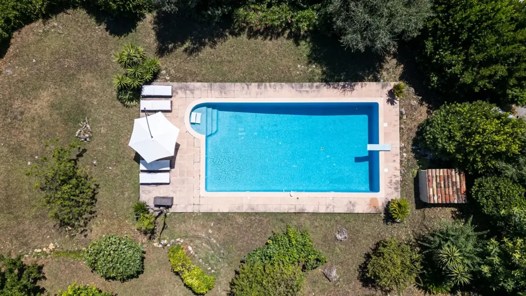 Õhuvaade - Charming 1920s Villa with Pool in Vence