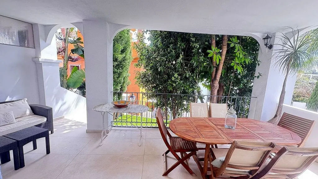 Terrasse - Semidetached House with Patio in Estepona
