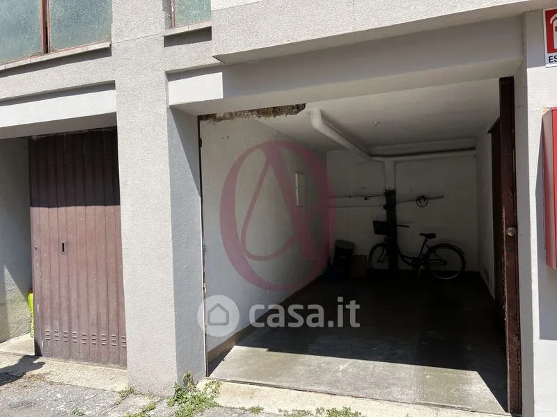 Extérieur - Bright Trilocale with Box in Cassano Magnago