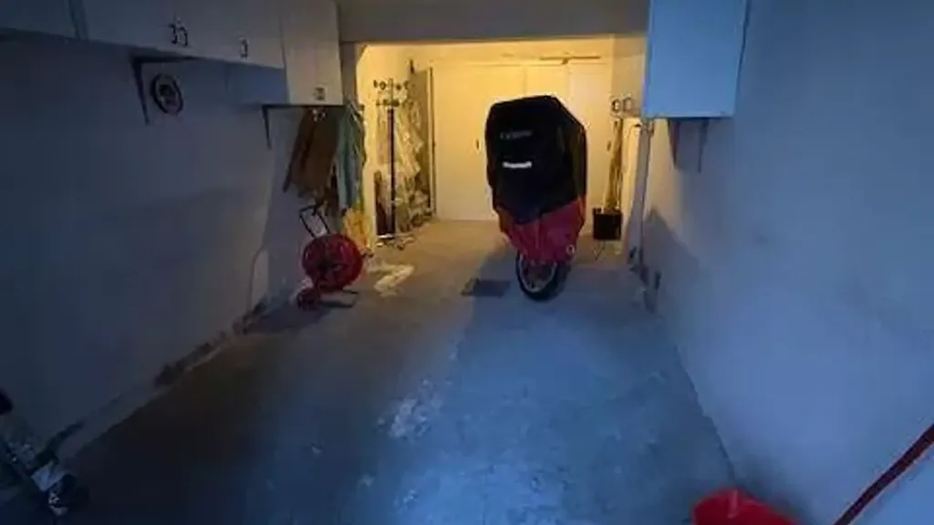 garage
