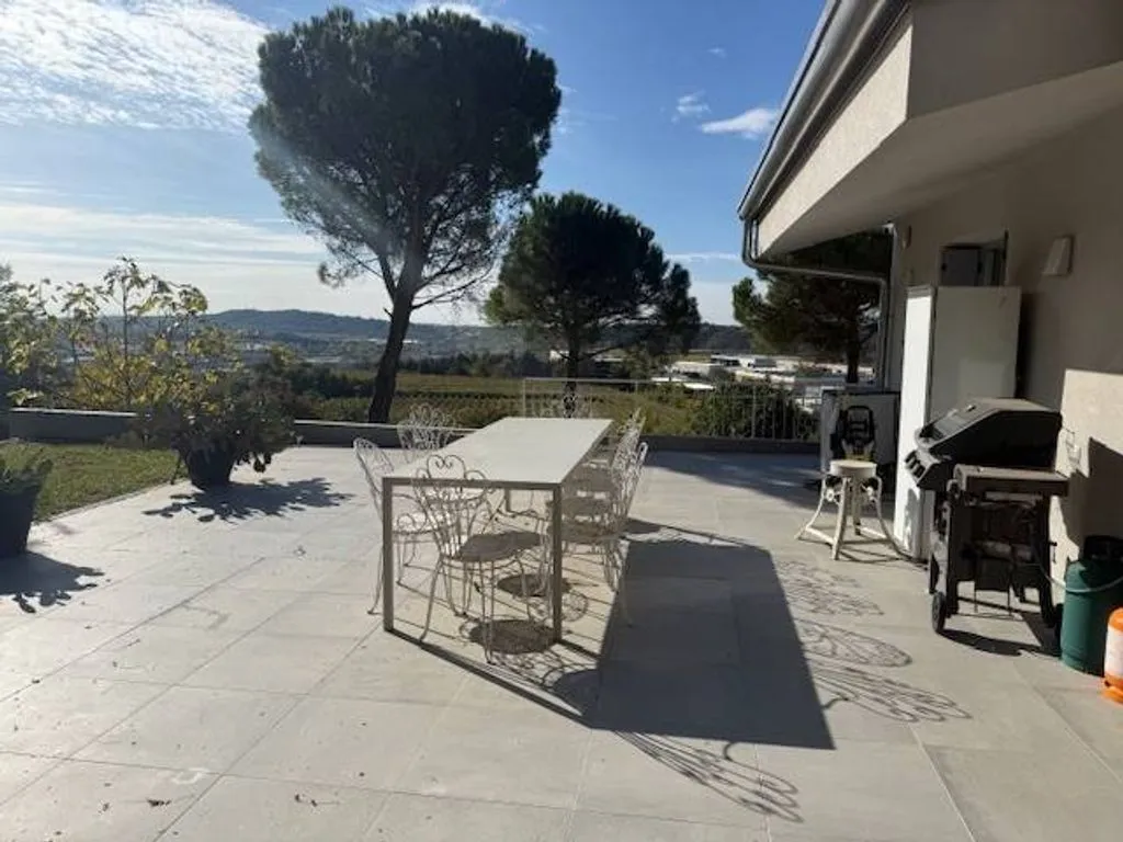 Terrasse - Luxury Villa with Panoramic View in Rivoli Veronese