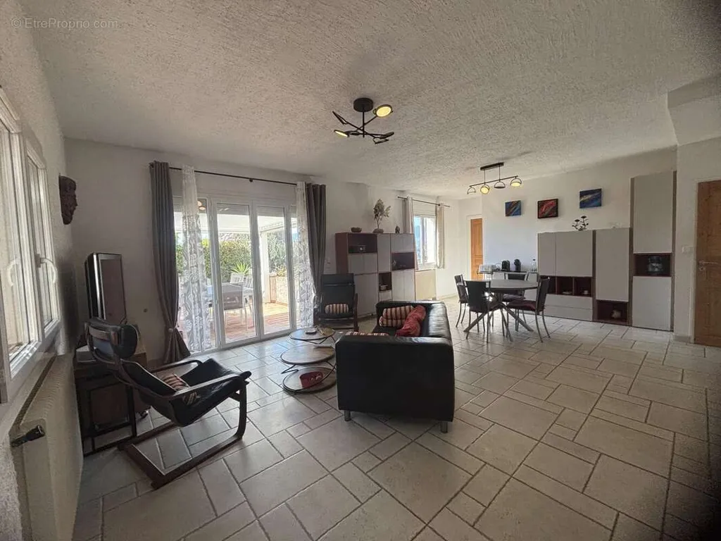 Soggiorno - Luxury Villa with Pool in Nice