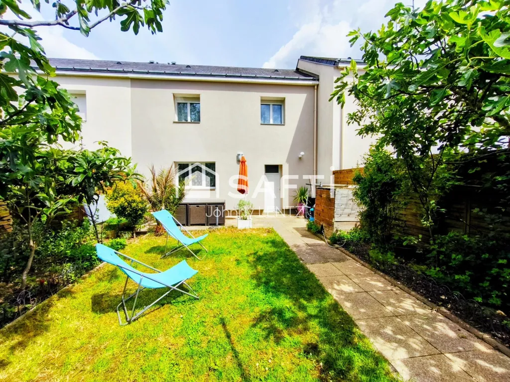 Jardin - Maison avec Jardin et Terrasse à Monts