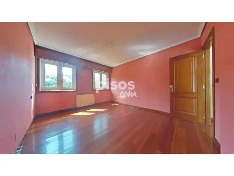 Toad - Semi-detached House in Castros, A Coruña