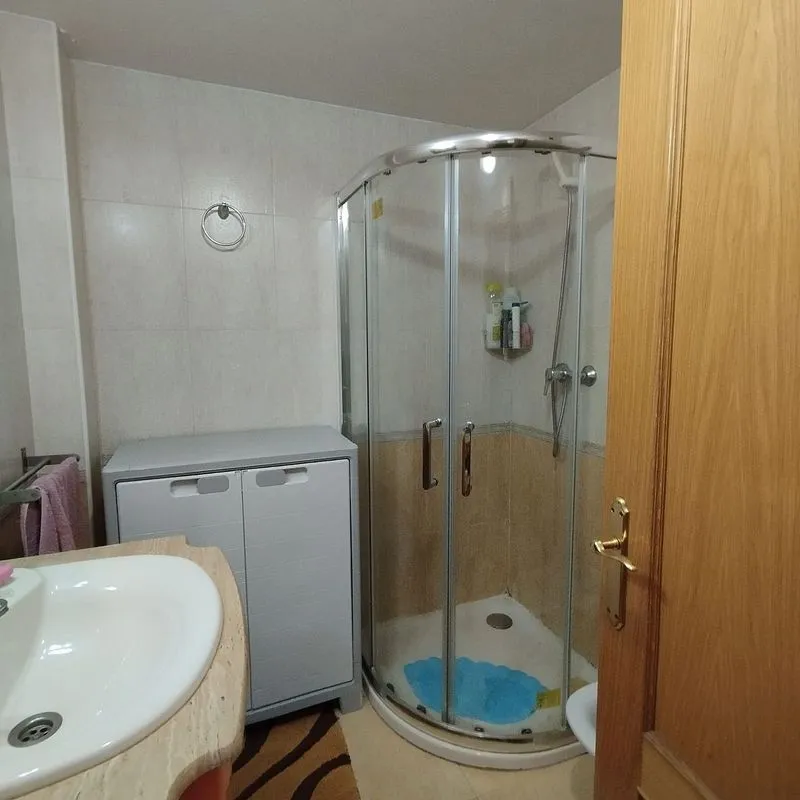 Salles de bain - 1-Bed Flat with Garage in Avilés