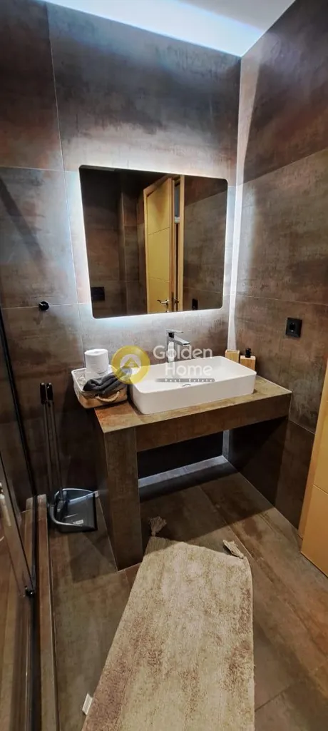 Vannitoad - Fully Renovated Apartment with Sea View in Livaniates