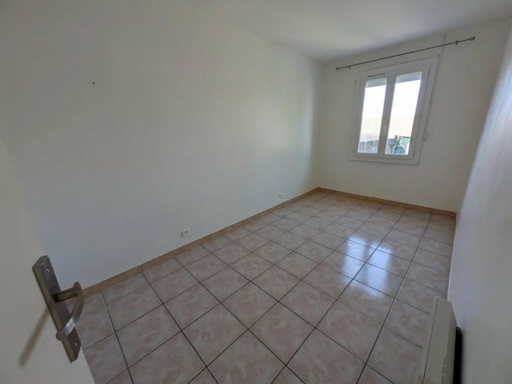 Stanze - Ground Floor House with Garden in Servian