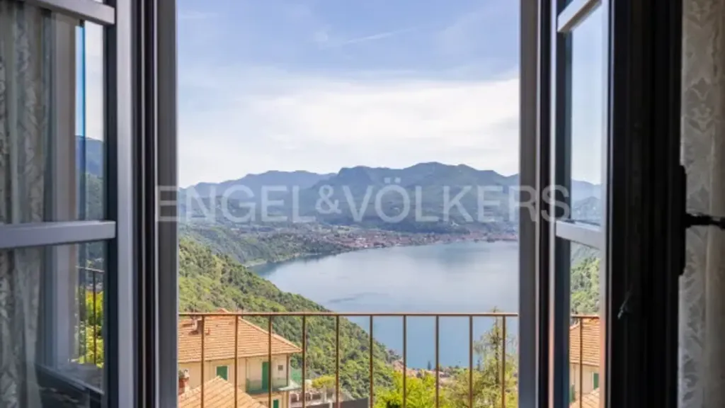 Stanze - Luxury Villa with Lake View in Maccagno