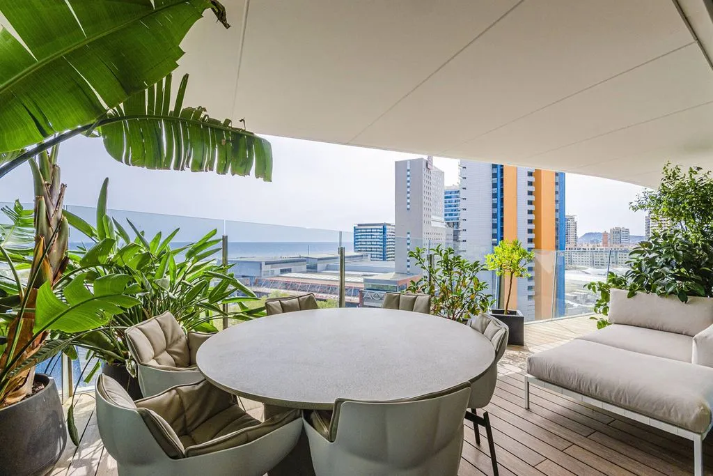 Terrasse - Luxury Flat with Infinity Pool in Barcelona