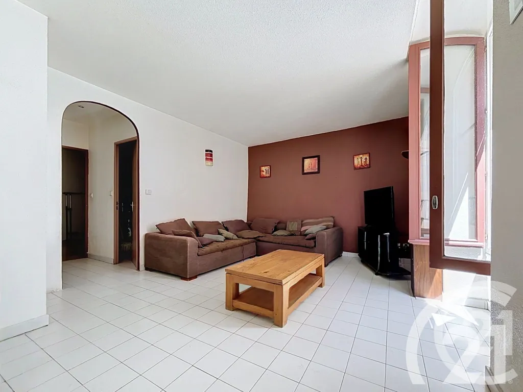 Séjour - Appartement 2 Pièces en Centre-Ville à Cavaillon