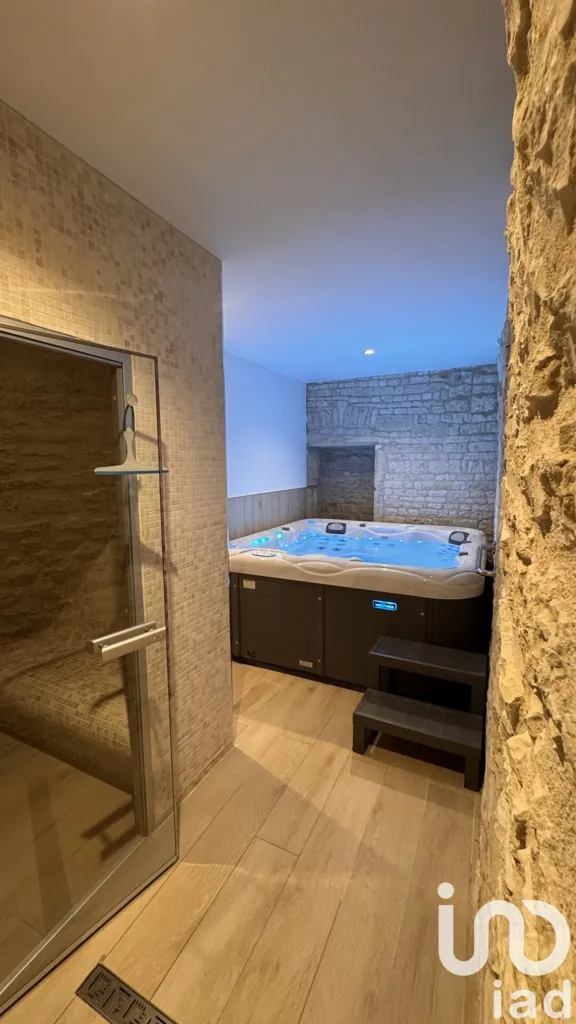 Toad - Luxury Villa with Lagoon in Anais