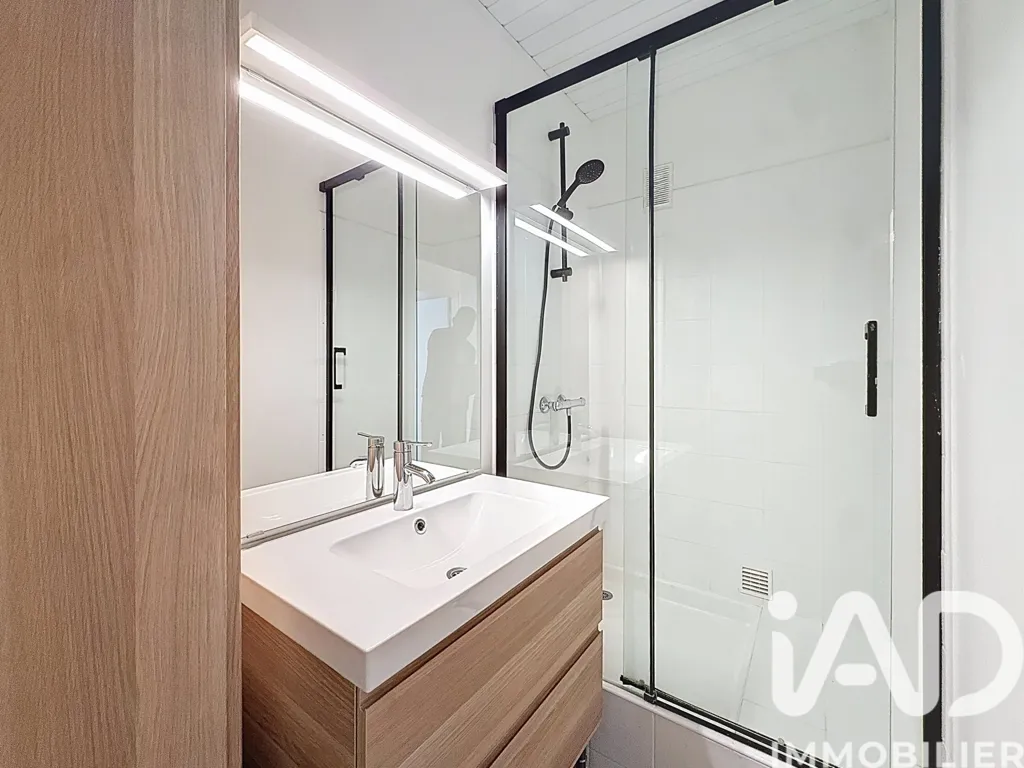 Vannitoad - Duplex with Balcony in Brie-Comte-Robert