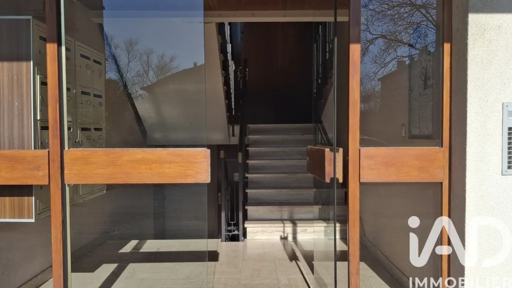 hallway_entrance