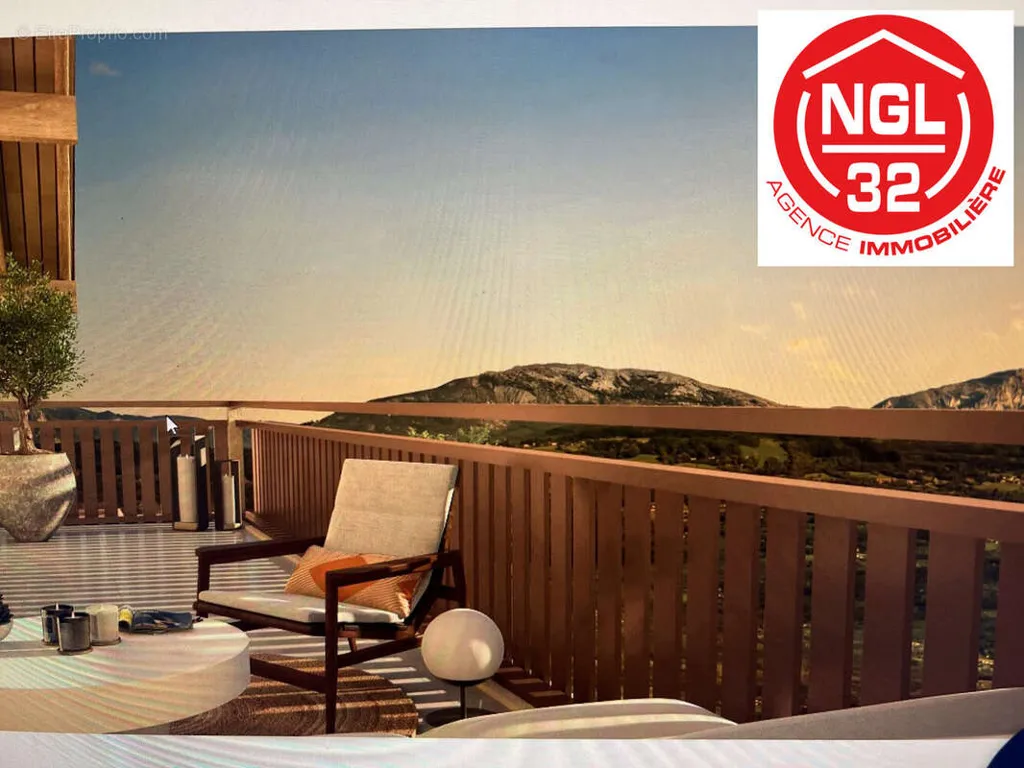 Balcone - New T4 Apartment with Terrace in Cercier