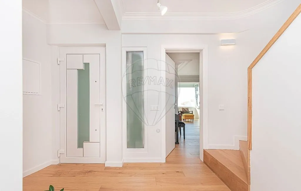 Hallway - Luxury Villa with Ocean View in Cascais