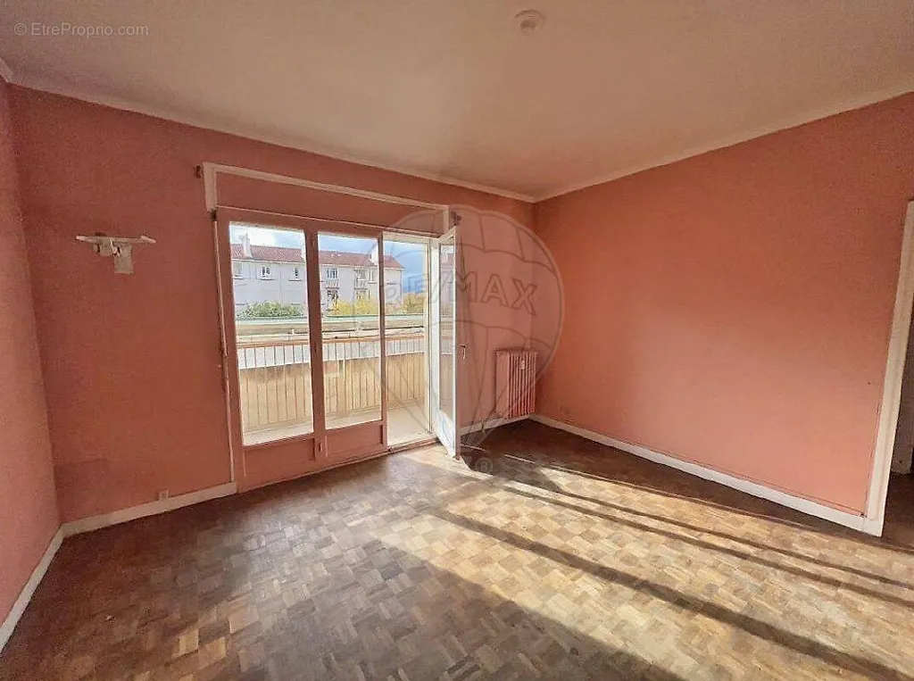 Appartement 1 pièces à Marseille-4e