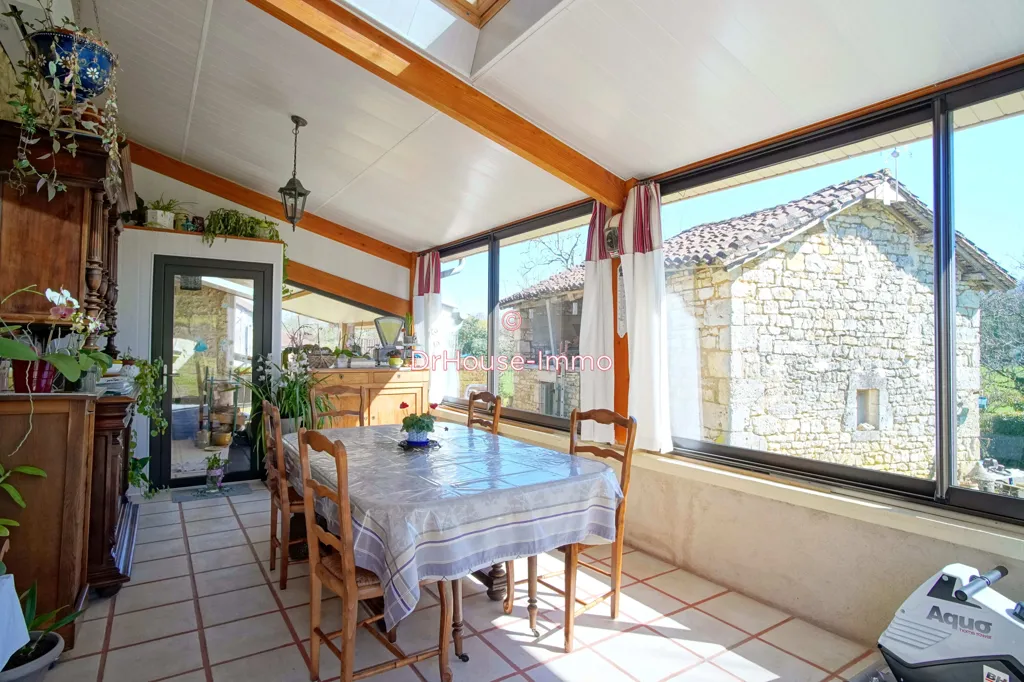 Salle à manger - Longère Rénovée au Calme dans le Périgord Vert