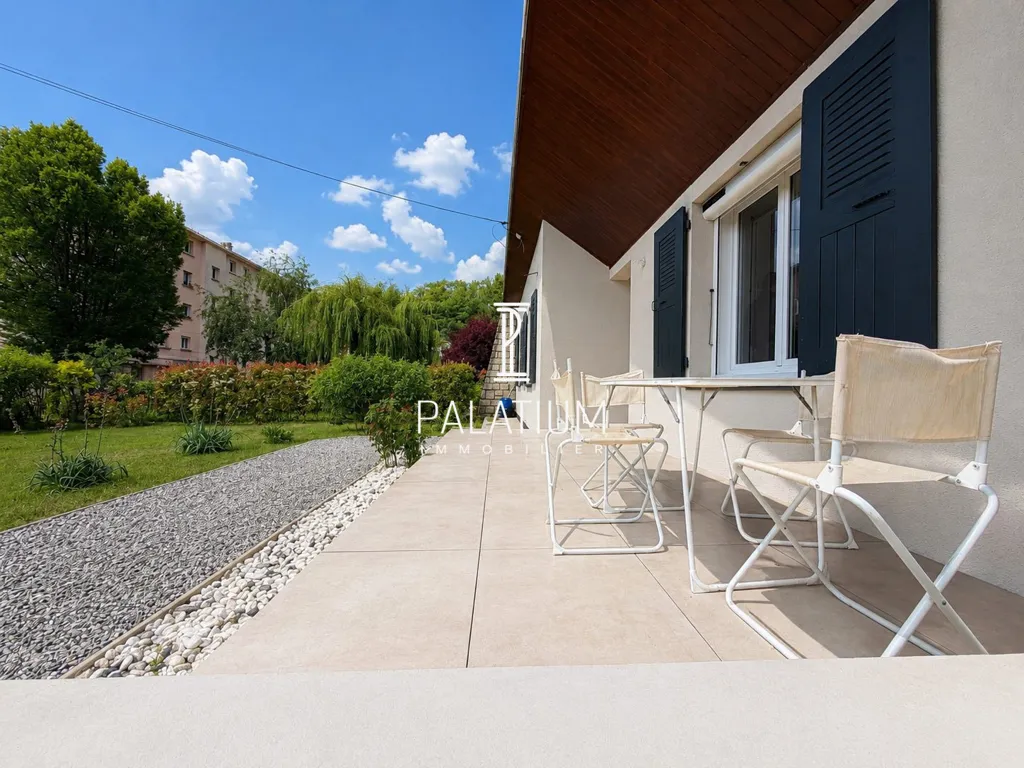 Terrasse - Maison des Années 50 avec Terrasse à Gap