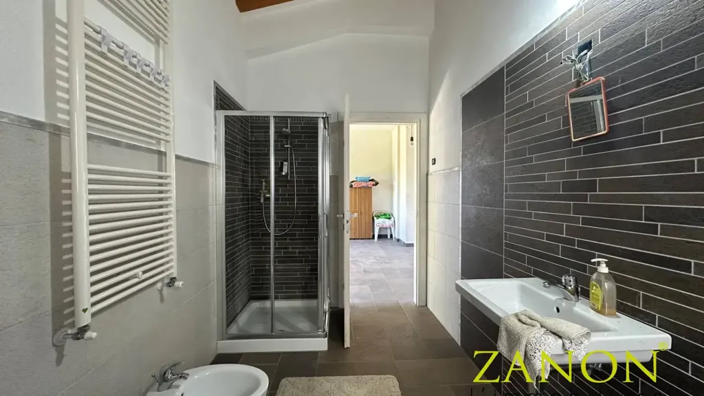 Bagni - Modern House with Garden in Codroipo