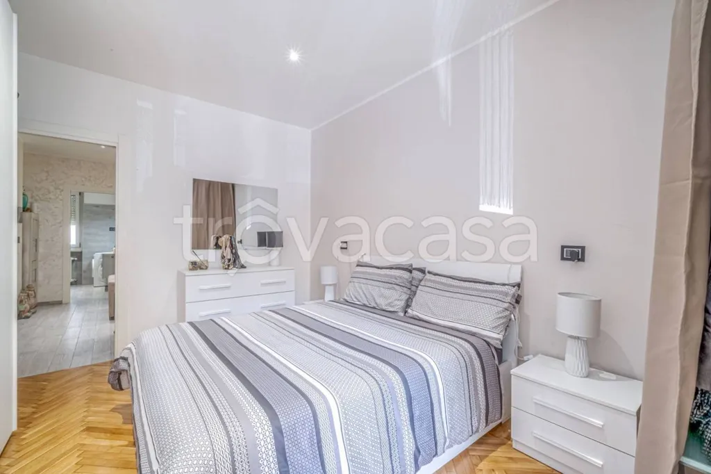 Magamistoad - Rusticated Flat with Balcony in Torino