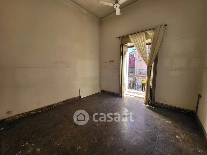 Pièces - Office-Ready Flat with Balcony in Misterbianco