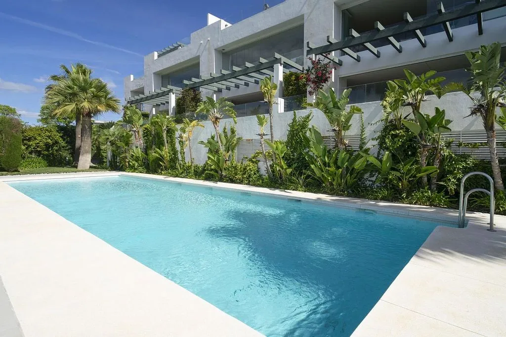 pool_area